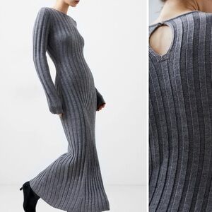 Long Sleeve Mid Maxi Dress